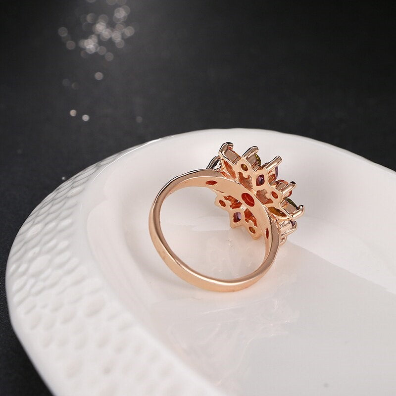 Artistic Gold Floral Ring |